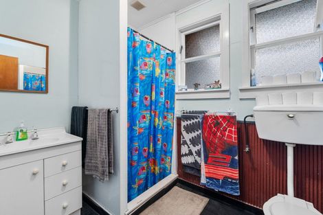 Photo of property in 38 Manuka Crescent, Hillcrest, Rotorua, 3015