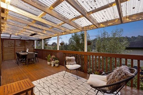 Photo of property in 22 Redfern Lane, Glenfield, Auckland, 0629