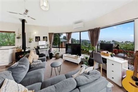 Photo of property in 5 Miramar Place, Pakuranga, Auckland, 2010