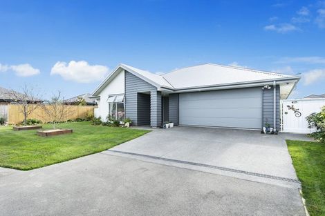Photo of property in 45 Navy Loop, Rolleston, 7614