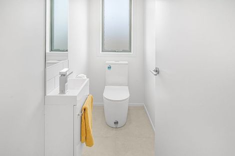Photo of property in 15u2 Glen Lynne Avenue, Queenwood, Hamilton, 3210