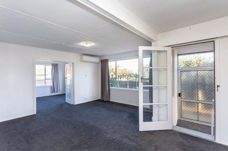 Photo of property in 9 Kissel Street, Templeton, Christchurch, 8042