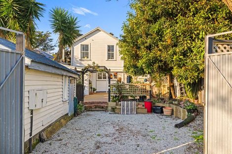 Photo of property in 436 Aberdeen Road, Gisborne, 4010