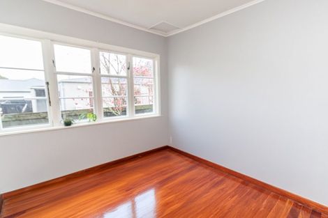 Photo of property in 14 Wyndrum Avenue, Waterloo, Lower Hutt, 5011