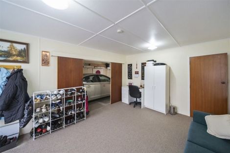 Photo of property in 2 Ropata Street, Hawera, 4610