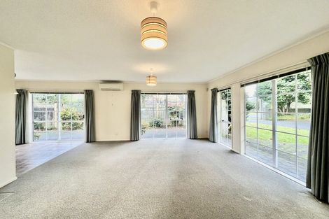 Photo of property in 1/169 Whites Line East, Waiwhetu, Lower Hutt, 5010