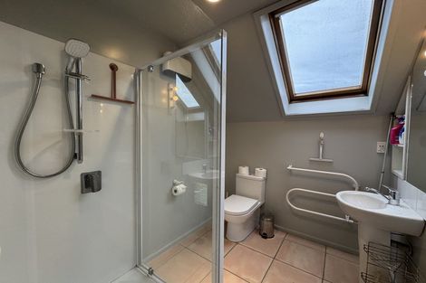 Photo of property in 20 Cashmere Road, Cashmere, Christchurch, 8022