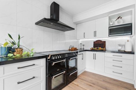 Photo of property in 33 Law Crescent, Horotiu, Hamilton, 3288