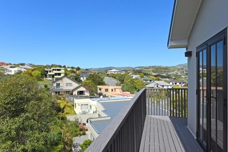 Photo of property in 23 Molyneux Close, Whitby, Porirua, 5024