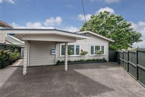 Photo of property in 193 Mokoia Road, Birkenhead, Auckland, 0626