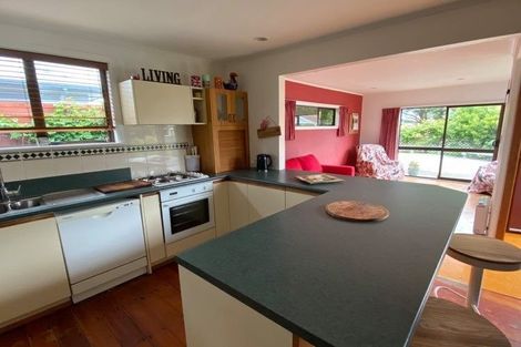 Photo of property in 212 Manly Street, Paraparaumu Beach, Paraparaumu, 5032
