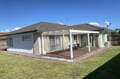 Photo of property in 160 Burswood Drive, Burswood, Auckland, 2013