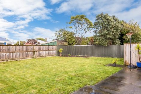 Photo of property in 3 Sellers Grove, Taita, Lower Hutt, 5011