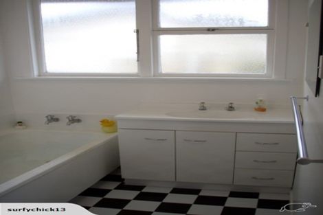 Photo of property in 39 Hoffman Street, Hokitika, 7810