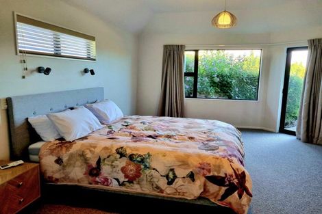 Photo of property in 4 Evergreen Parade, Rosehill, 2113