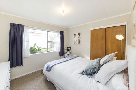 Photo of property in 50 John F Kennedy Drive, Milson, Palmerston North, 4414