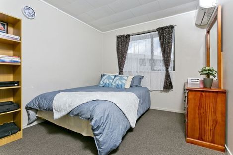 Photo of property in 4/85 Hutchinson Avenue, New Lynn, Auckland, 0600