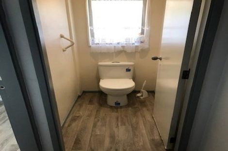 Photo of property in 5a Bedford Place, Mount Maunganui, 3116