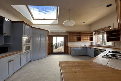Photo of property in 64 Hawker Street, Mount Victoria, Wellington, 6011