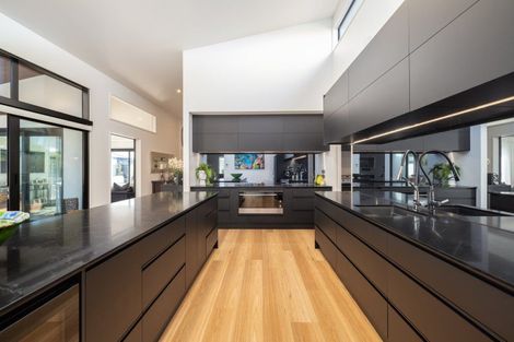Photo of property in 40 Cameo Grove, Marshland, Christchurch, 8083