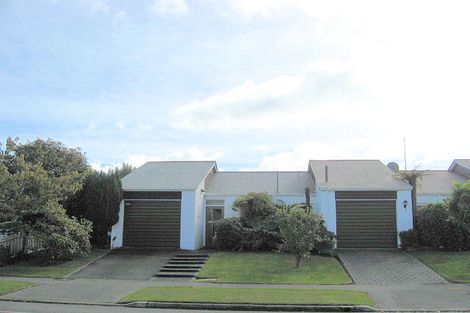 Photo of property in 39 Grahams Road, Ilam, Christchurch, 8041