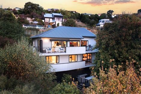 Photo of property in 106 Cannon Hill Crescent, Mount Pleasant, Christchurch, 8081