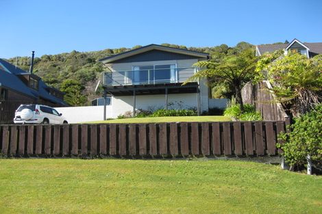 Photo of property in 15 Nolan Crescent, Karoro, Greymouth, 7805