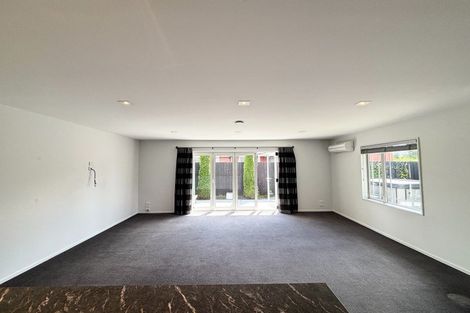 Photo of property in 6 Date Crescent, Aidanfield, Christchurch, 8025