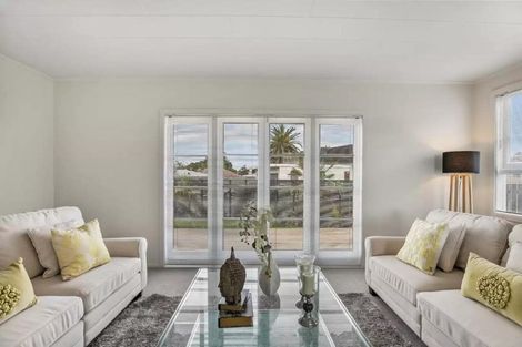 Photo of property in 1/30 Imrie Avenue, Mangere, Auckland, 2022