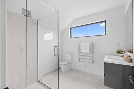 Photo of property in 115b Lincoln Road, Addington, Christchurch, 8024