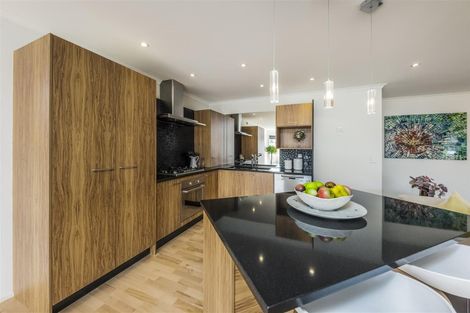 Photo of property in 16 Karson Place, Flat Bush, Auckland, 2016