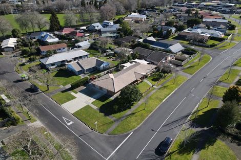 Photo of property in 51 Endeavour Avenue, Flagstaff, Hamilton, 3210