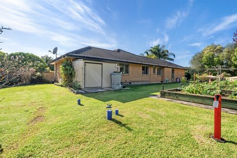 Photo of property in 10 Urutawa Drive, Kerikeri, 0230