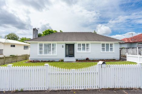 Photo of property in 72 Urlich Avenue, Melville, Hamilton, 3206