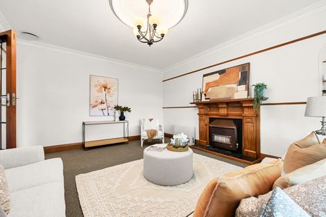 Photo of property in 30 Ludlam Crescent, Woburn, Lower Hutt, 5010