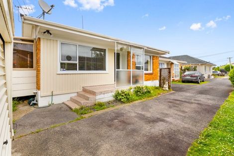 Photo of property in 3/4 Menary Street, Papakura, 2110