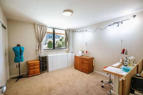 Photo of property in 17 Balneaves Lane, Albert Town, Wanaka, 9382