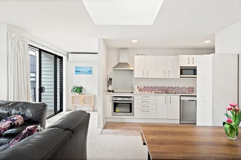 Photo of property in 11/36 Miro Street, Mount Maunganui, 3116