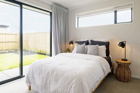Photo of property in 35 West Plains Road, Waikiwi, Invercargill, 9810