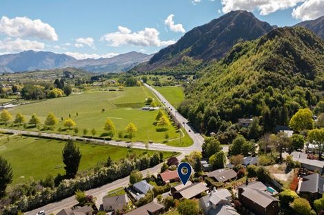 Photo of property in 3d Mcdonnell Road, Arrowtown, 9302