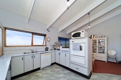 Photo of property in 20 Tiverton Crescent, Whalers Gate, New Plymouth, 4310