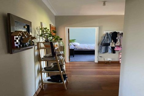 Photo of property in 25 Liverpool Street, Takaro, Palmerston North, 4412