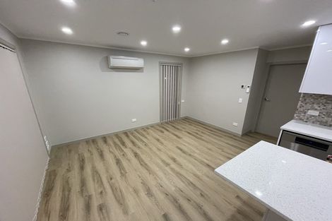 Photo of property in 16 Walworth Avenue, Pakuranga Heights, Auckland, 2010