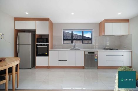 Photo of property in 8 Rorotu Avenue, Karaka, Papakura, 2113