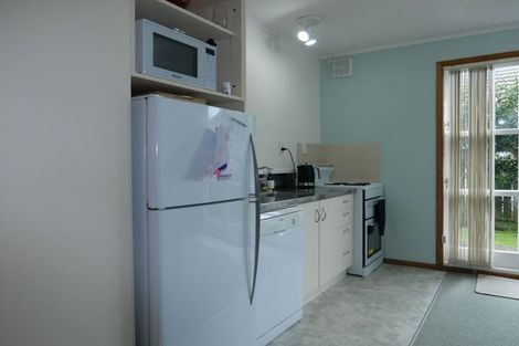 Photo of property in 82 Severn Street, Island Bay, Wellington, 6023
