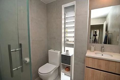 Photo of property in 2/49 Arawa Street, New Lynn, Auckland, 0600
