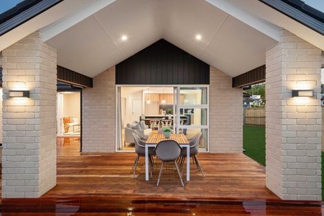 Photo of property in 37 Muster Road, Pukekohe, 2120