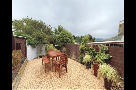 Photo of property in 17a Caesars Place, Churton Park, Wellington, 6037