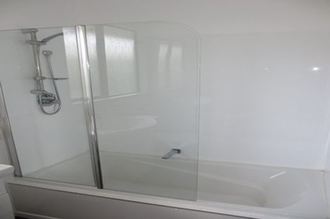 Photo of property in 39 Awaroa Road, Helensville, 0800