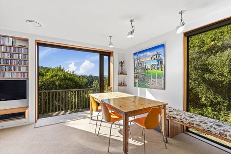 Photo of property in 127a Makara Road, Karori, Wellington, 6012